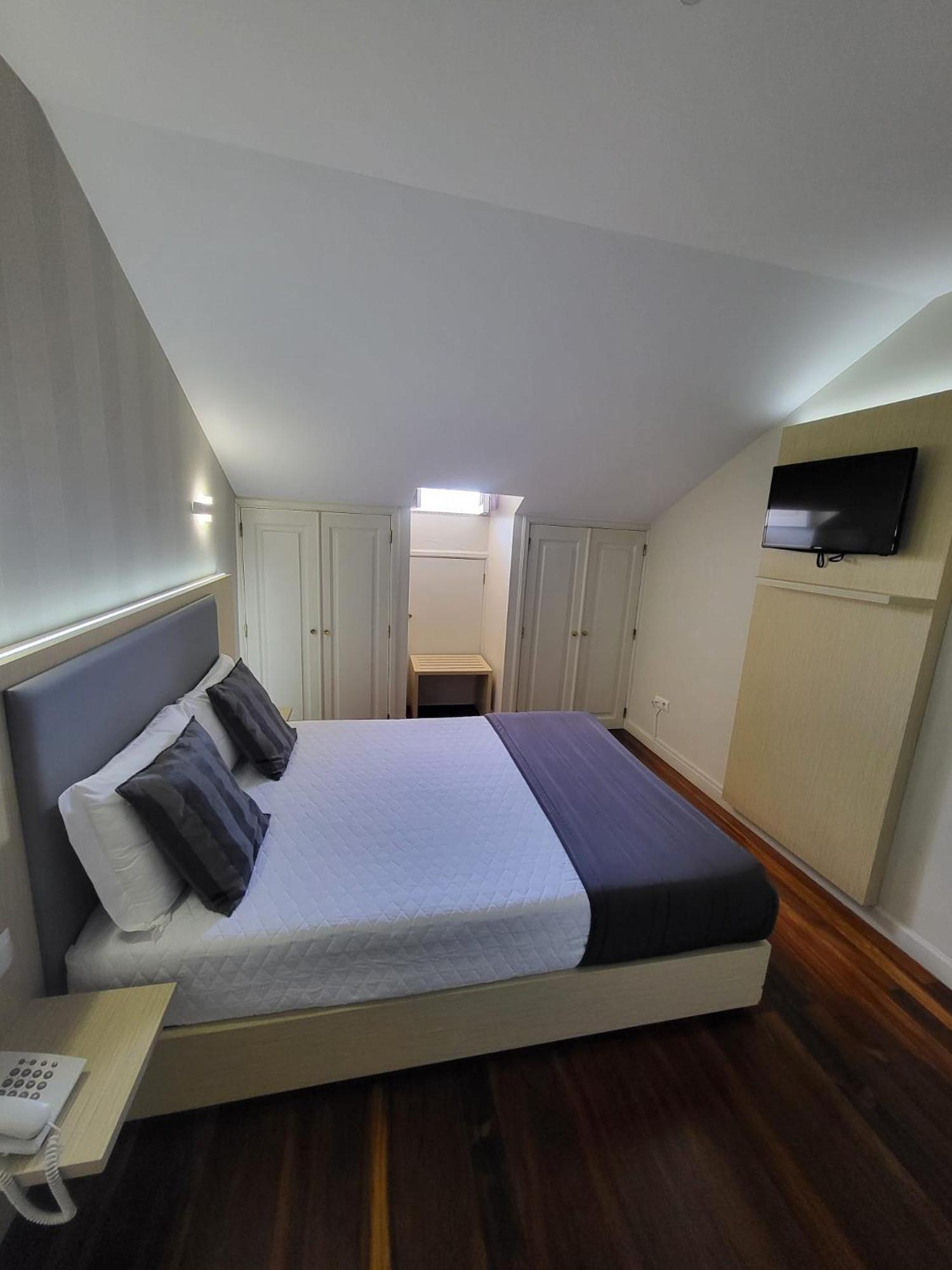 Hotel Residencial Dora Брага Екстериор снимка