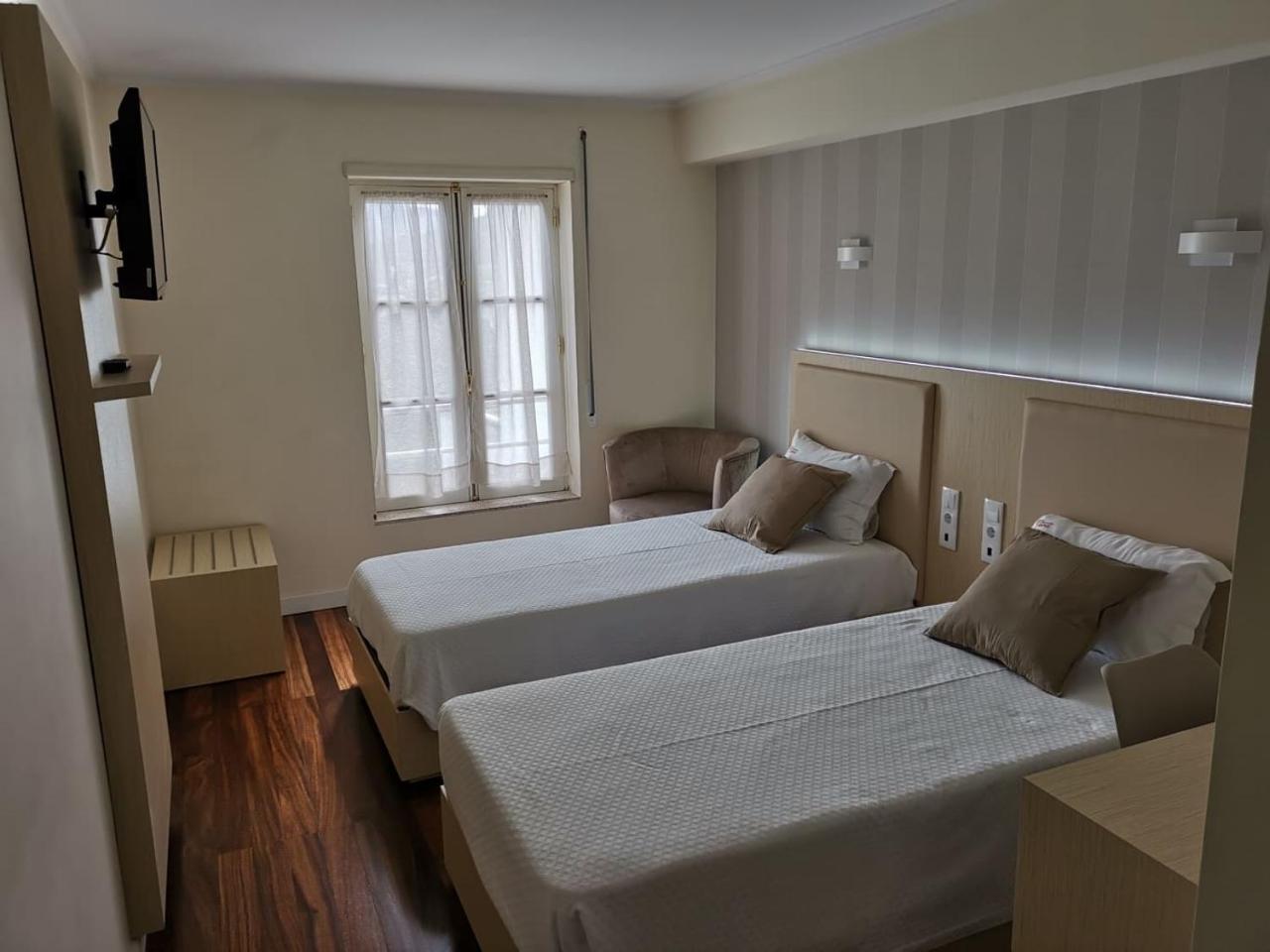 Hotel Residencial Dora Брага Екстериор снимка